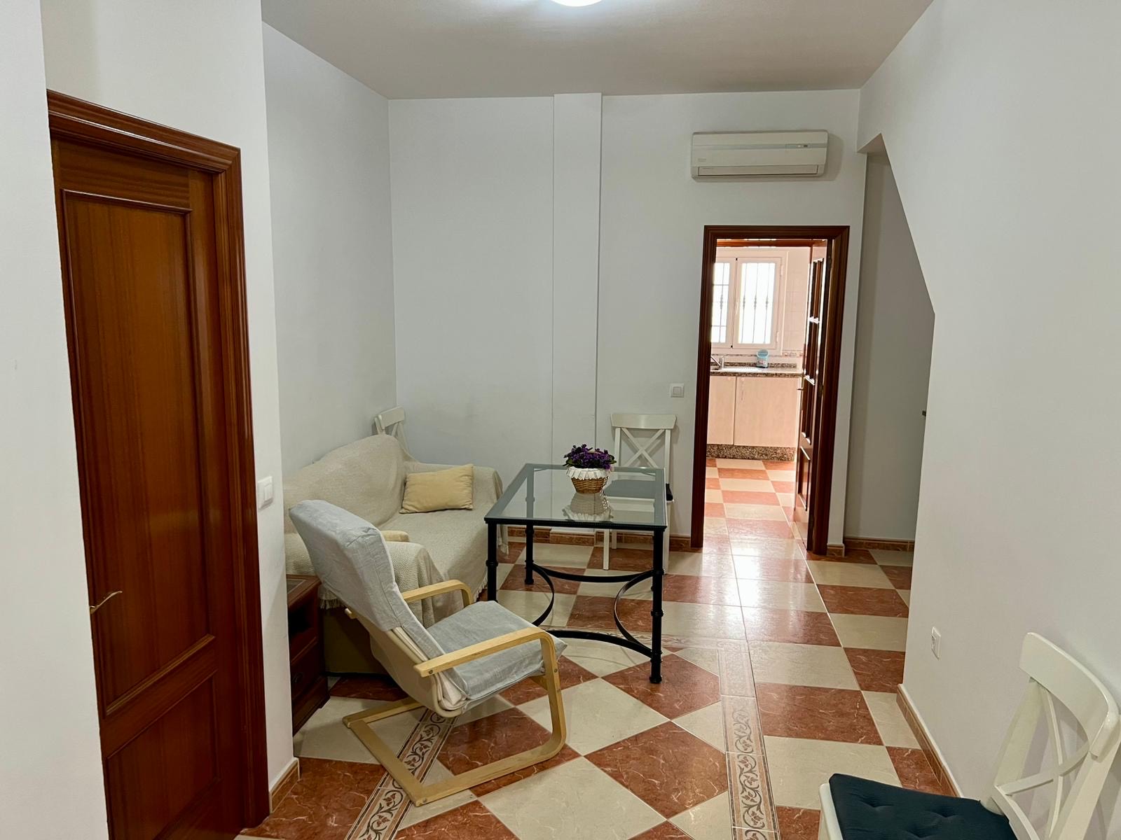 01e0f5a6-1f41-434e-89e0-02bfc2377ff1